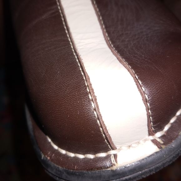 Union Bay Leather Mule ** Great Condition** - Picture 6 of 7
